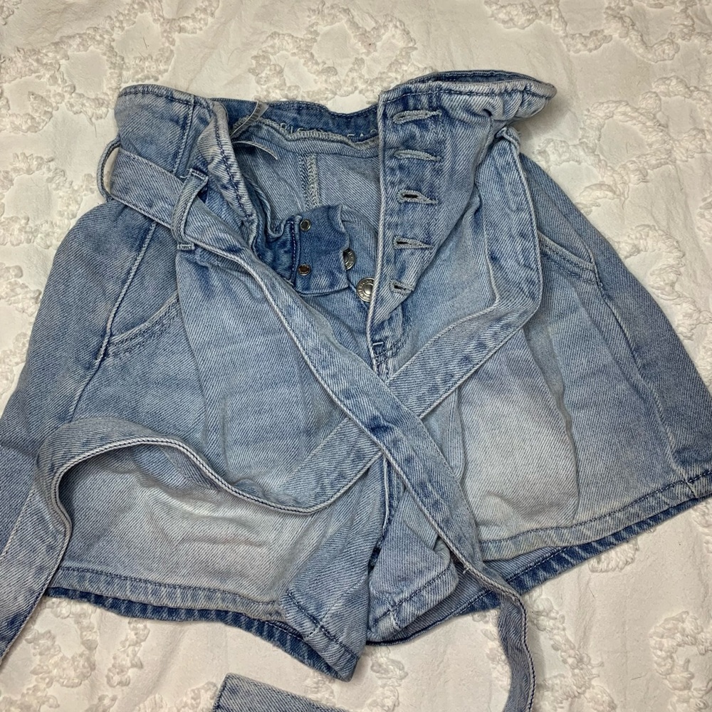 american eagle high waisted tie shorts